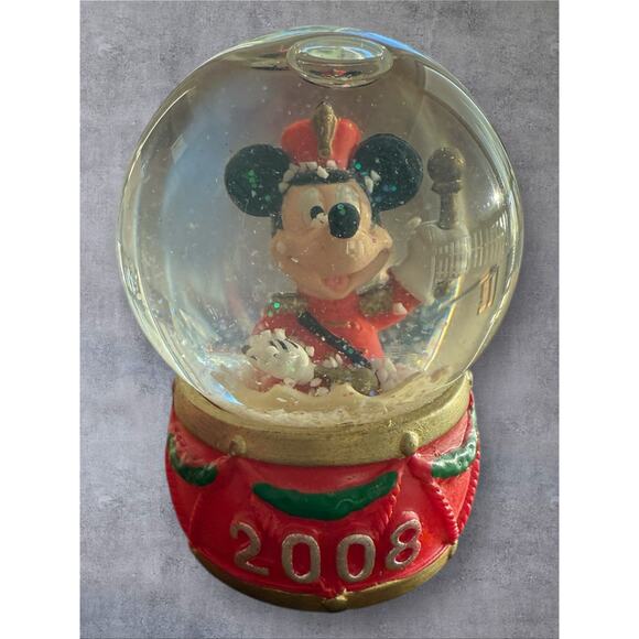 Disney JC Penney Christmas Mini Snow Globe Mickey Mouse 2008 2.5 in x 2 in - Picture 2 of 6